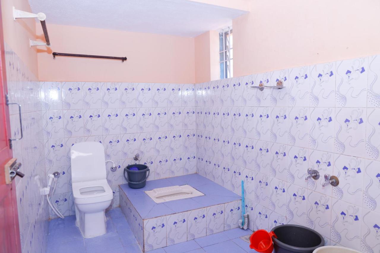 Giri'S Homestay Madikeri Exteriör bild